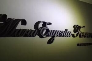 Maria Eugenia & Abril Peluquer&iacute;a