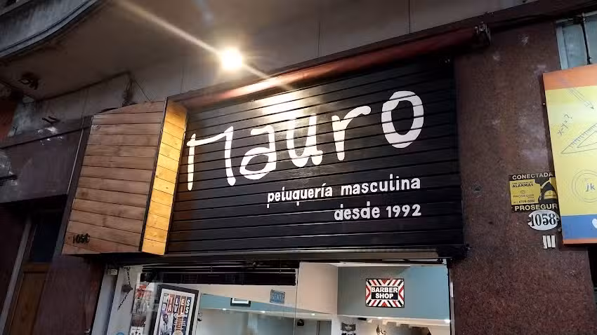 Mauro Peluquer&iacute;a