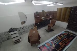 MITRE SALON DE CABALLEROS BARBER&Iacute;A