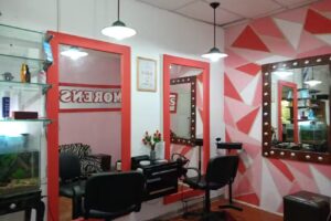 Moren&rsquo;s (peluquer&iacute;a unisex, depilaci&oacute;n)