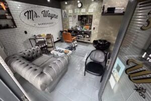 Mr. Wayne Barbershop