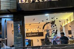 Murdock Barber&iacute;a