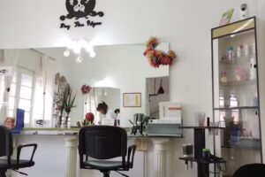 Nancy Flores Peluquería