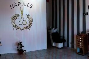 Nápoles peluquería