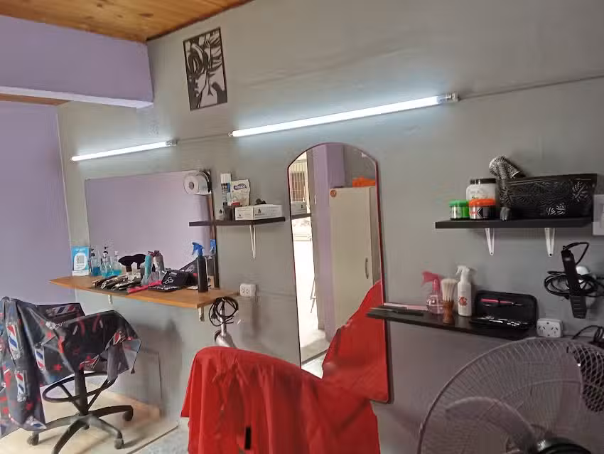 Nc barber & MC Peluquer&iacute;a
