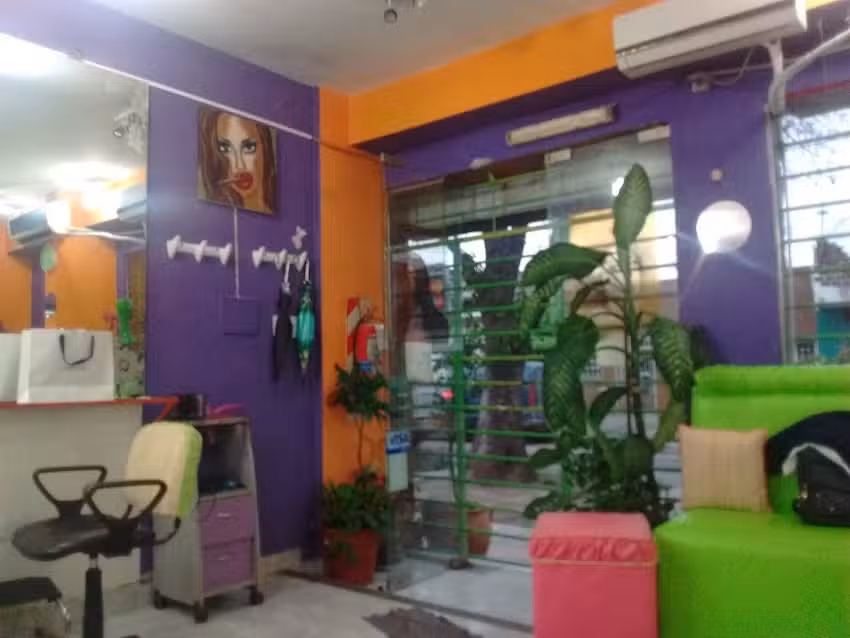 Nicolas D&iacute;az Coiffeur Estilista