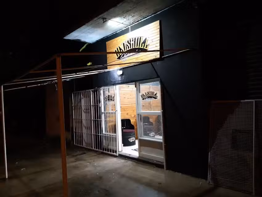 Old Skull Barbershop