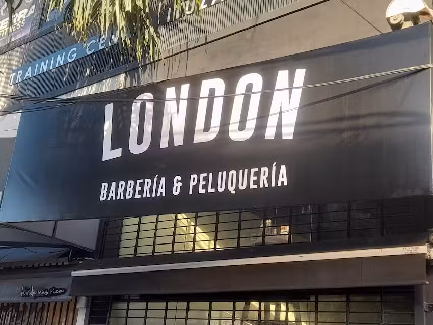 Omar Orlando Estilista