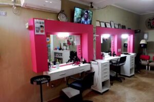 Pamela Schaab Peluquer&iacute;a/Barberia