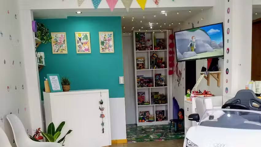 Pelopelito peluquer&iacute;a infantil