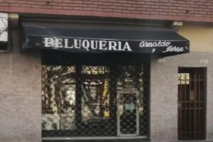 Peluquer&iacute;a Arnaldo y Jorge