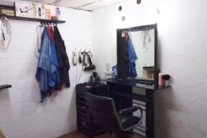 Peluquer&iacute;a & Barber&iacute;a