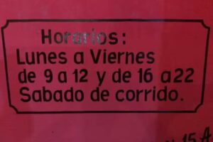 Peluquer&iacute;a &ndash; Barber&iacute;a