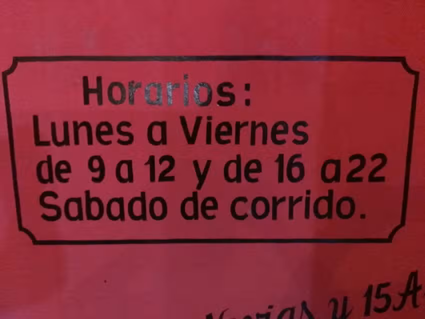 Peluquer&iacute;a &ndash; Barber&iacute;a