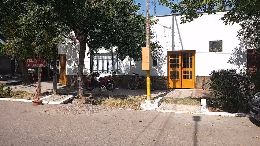 Peluquer&iacute;a & Barber&iacute;a Arce