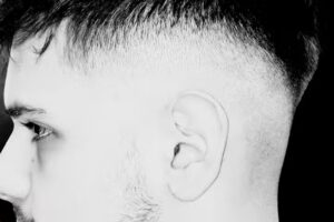 Peluquería Barbería Lirica