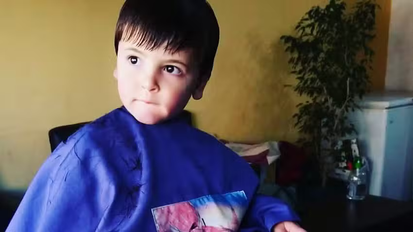 Peluquer&iacute;a Barber&iacute;a Pelucas caballeros y ni&ntilde;os