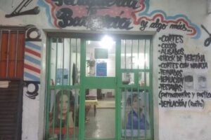 Peluquer&iacute;a, barber&iacute;a y algo m&aacute;s&hellip;