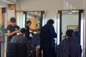 PELUQUER&Iacute;A BLACK AND WHITE barber&iacute;a Ezequiel Rios