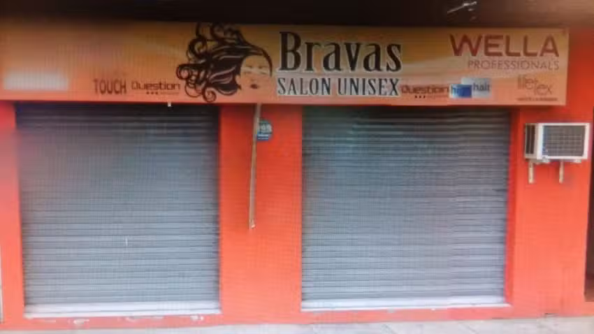 Peluquer&iacute;a Bravas Sal&oacute;n Unisex