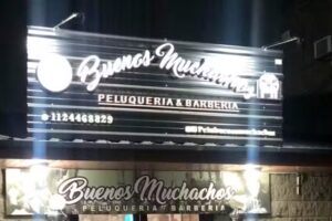 Peluquer&iacute;a Buenos Muchachos