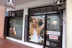 Peluquer&iacute;a Charly Estilista unisex