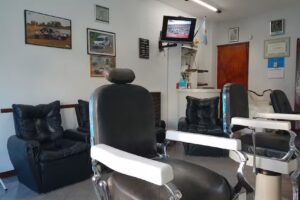 Peluquer&iacute;a DM (hombres)