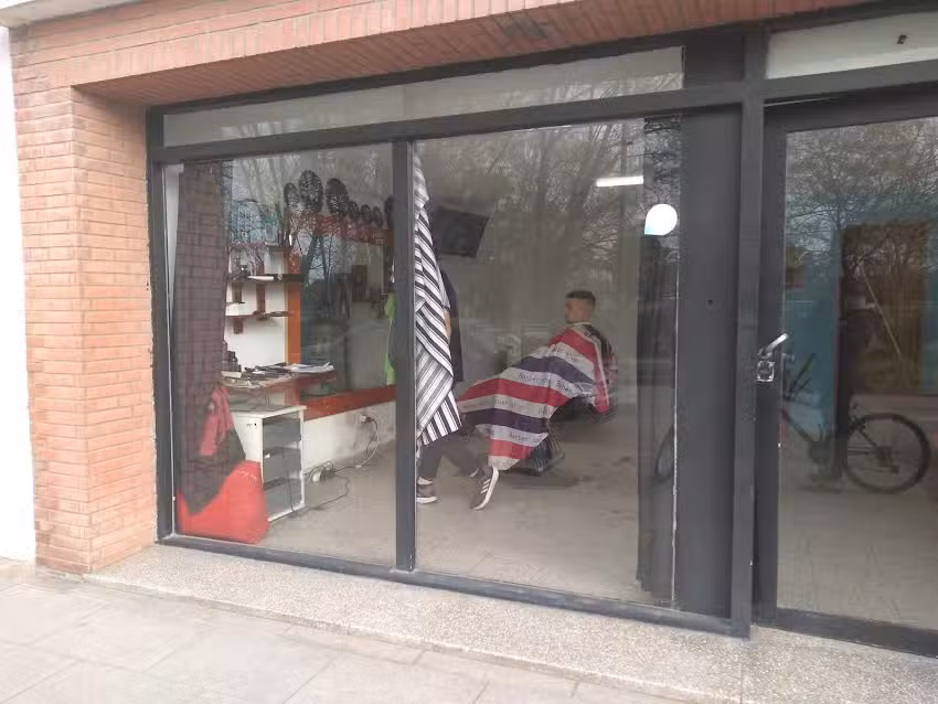 Peluquer&iacute;a &ldquo;Esteban&rdquo;