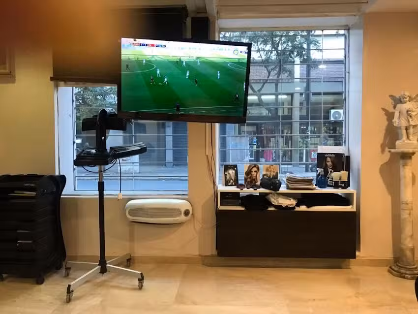 Peluquer&iacute;a Fabio Barquero