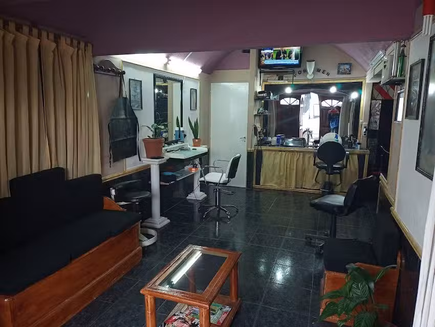 Peluquer&iacute;a For Men