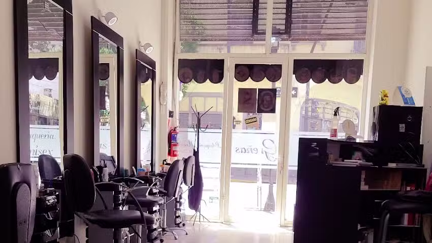 Peluquer&iacute;a Gre&ntilde;as top