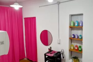 PELUQUER&Iacute;A HOLA BONITA