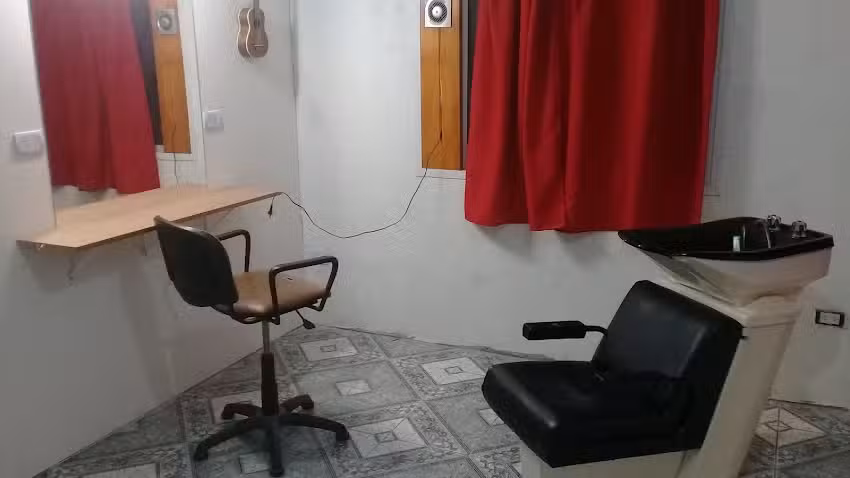 PELUQUERIA IM san Cayetano