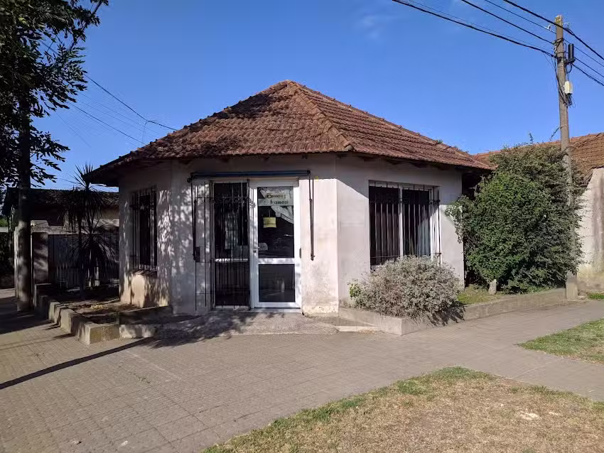 Peluquer&iacute;a Is&oacute;sceles