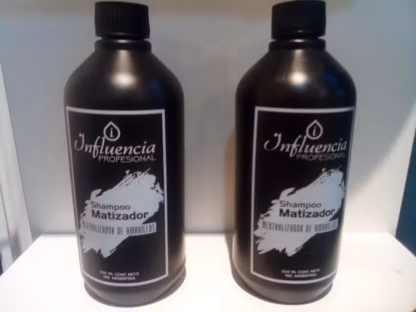 Peluquer&iacute;a Juan montenegro