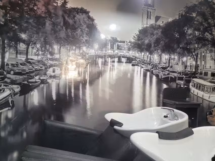 PELUQUER&Iacute;A LORENA DELGADO