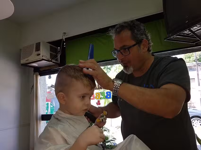 PELUQUER&Iacute;A MARCELO