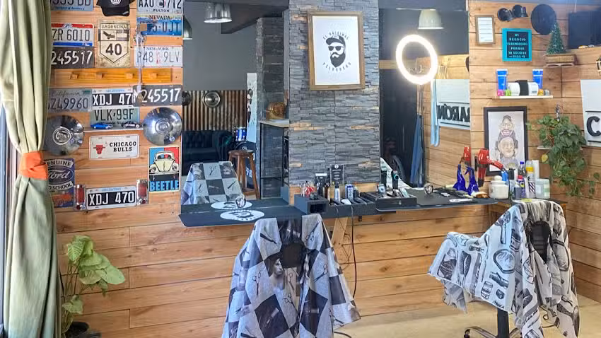 Peluquer&iacute;a masculina &ldquo;El original 1974&rdquo;