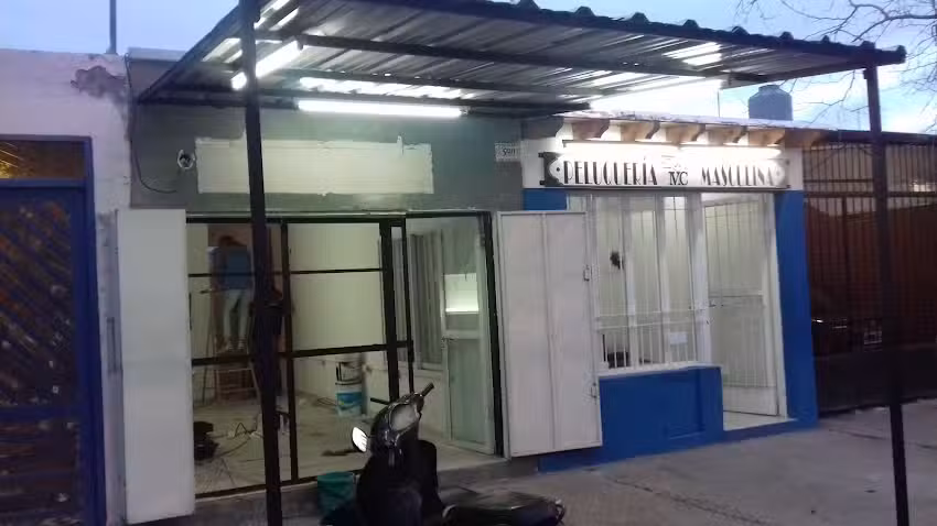 Peluquer&iacute;a MC