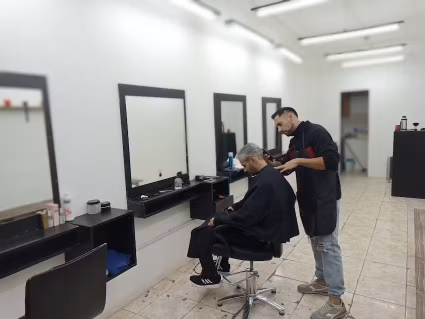 Peluquer&iacute;a PERLA NEGRA