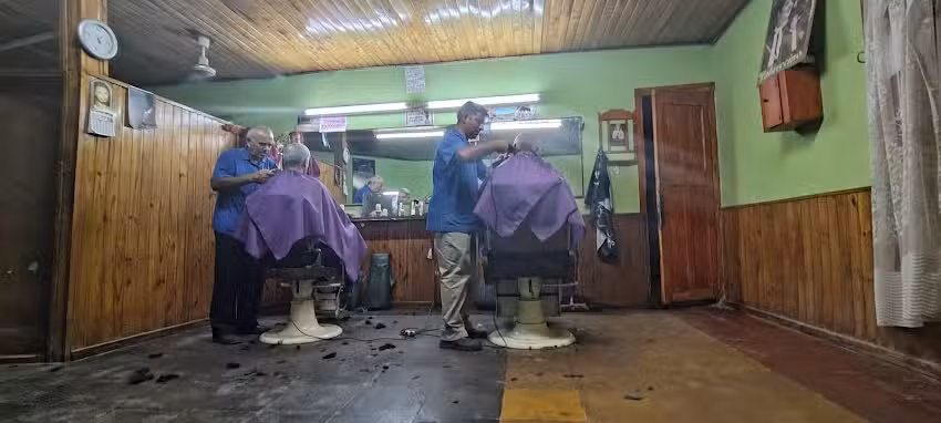 Peluquer&iacute;a Quintero e hijos