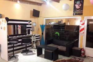 Peluquería unisex KAYROS