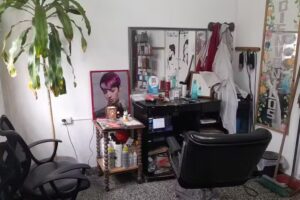 PELUQUERIA UNISEX LORENA