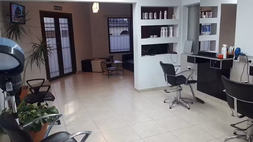 Peluquer&iacute;a Victoria Estilo