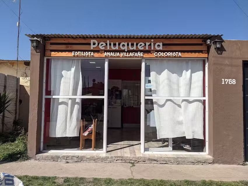 Peluqueria Y Barberia