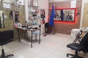 Peluqueria y barberia ari