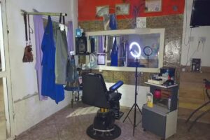 Peluqueria y barberia Ari