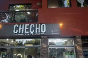 Peluquer&iacute;a y Barberia Checho