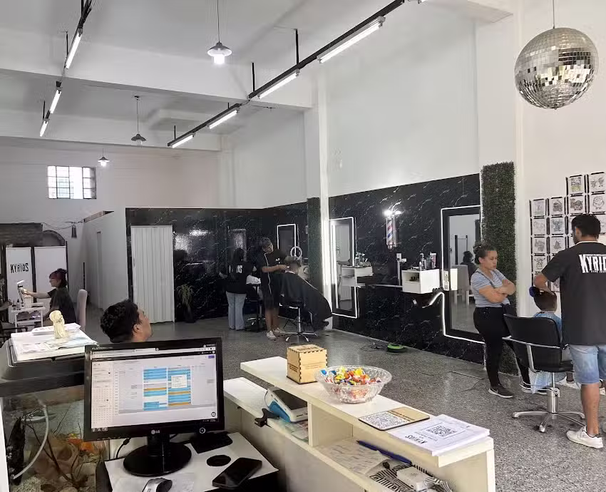 Peluqueria y barberia Kyrios