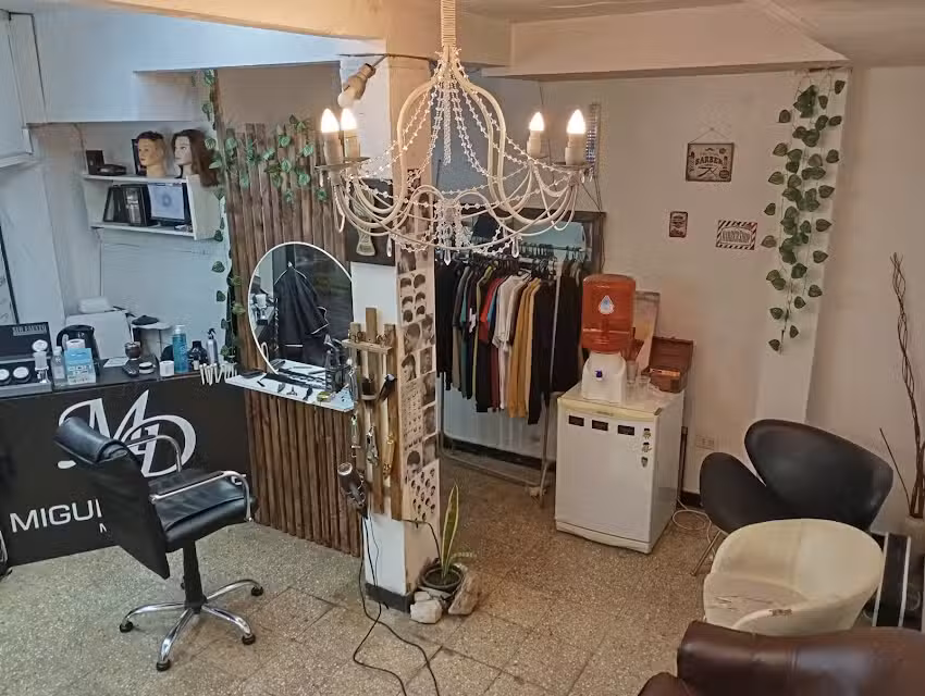 Peluquer&iacute;a y barber&iacute;a miguedmare